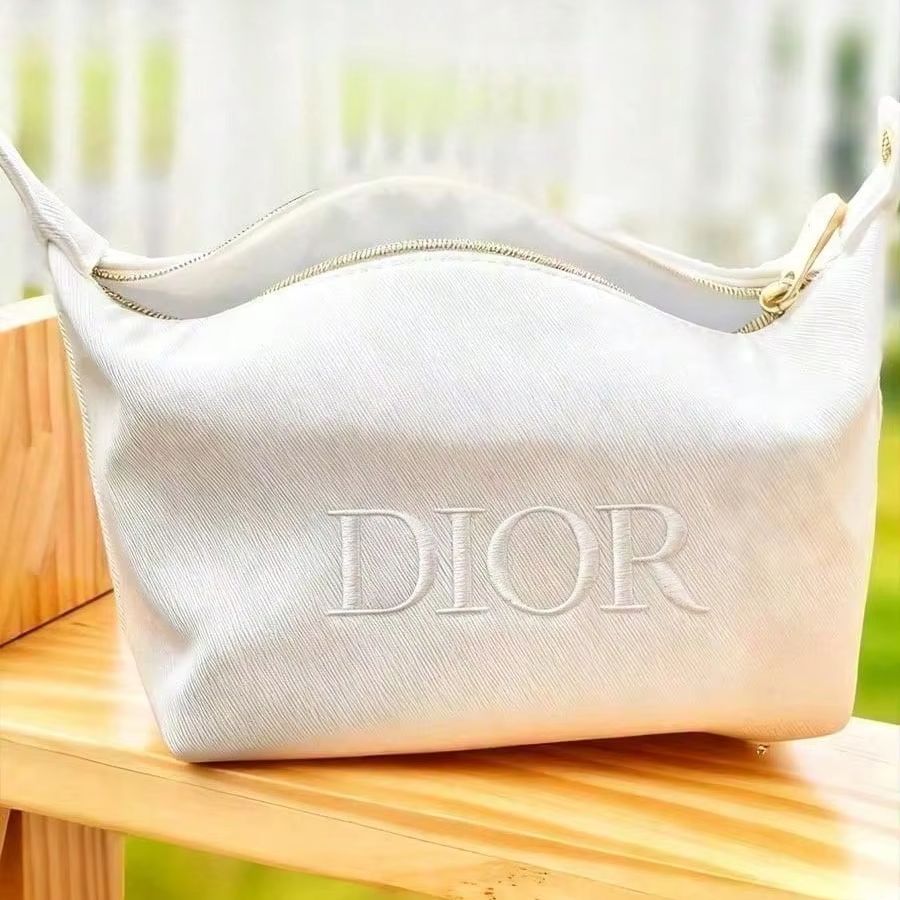 Borsa Dior elegante in tela bi - Beauty Makeup Dior recensione e prezzo
