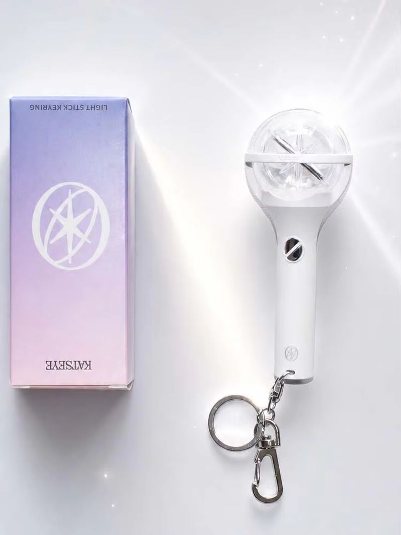 Nuovo Portachiavi Katseye Mini - Led Ring Light recensione e prezzo