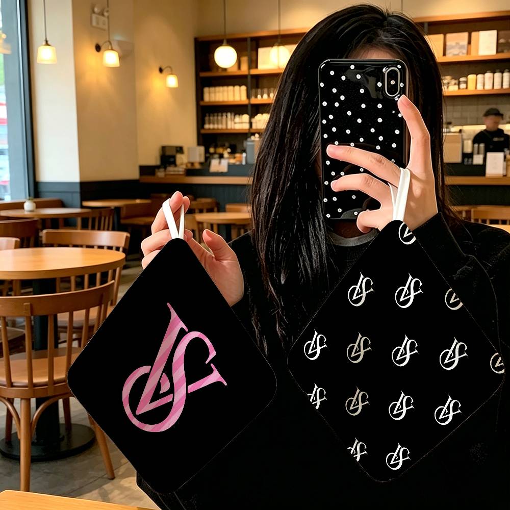 Asciugamano da appendere con l - Beauty Makeup Louis Vuitton recensione e prezzo