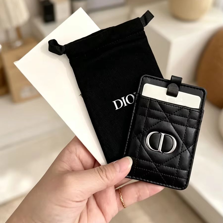 Borsa Dior Multifunzionale Por - Beauty Makeup Dior recensione e prezzo