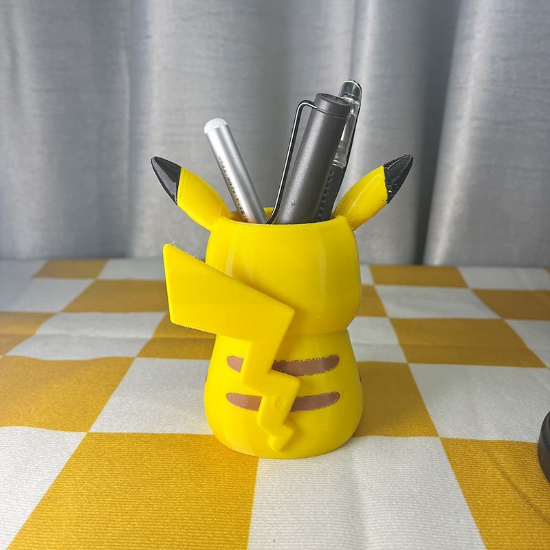 Portapenne Pokémon a forma di  - Beauty Makeup Salon recensione e prezzo