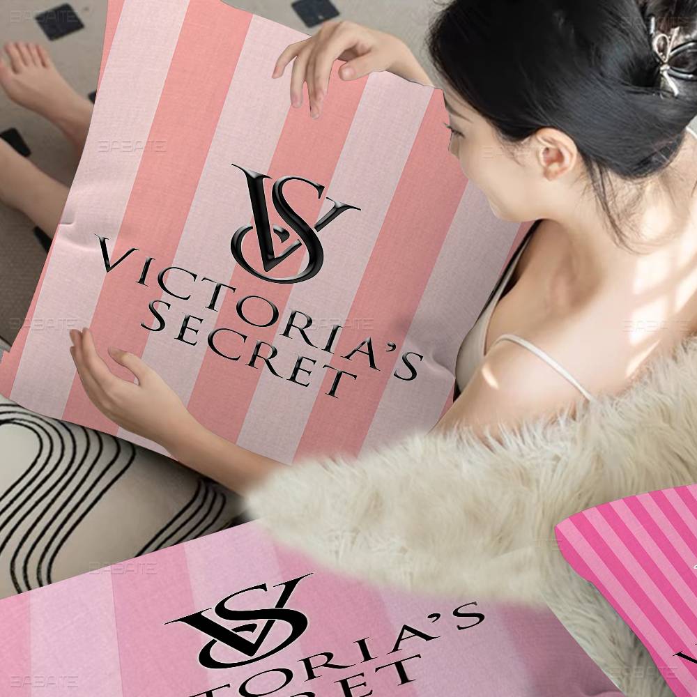 V-Victorias-Fashion-S-Secret C - Beauty Makeup Louis Vuitton recensione e prezzo
