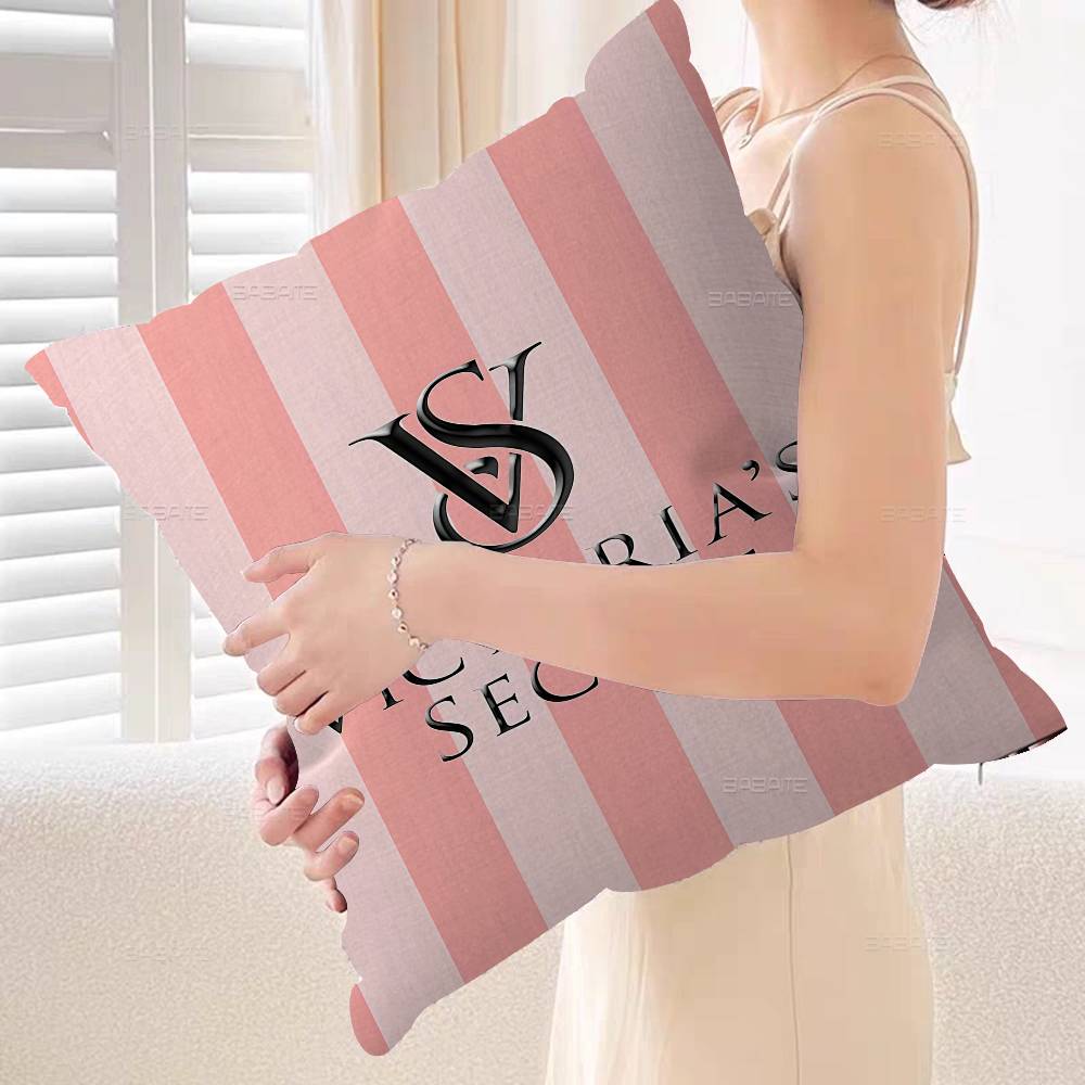 V-Victorias-Fashion-S-Secret C - Beauty Makeup Louis Vuitton recensione e prezzo