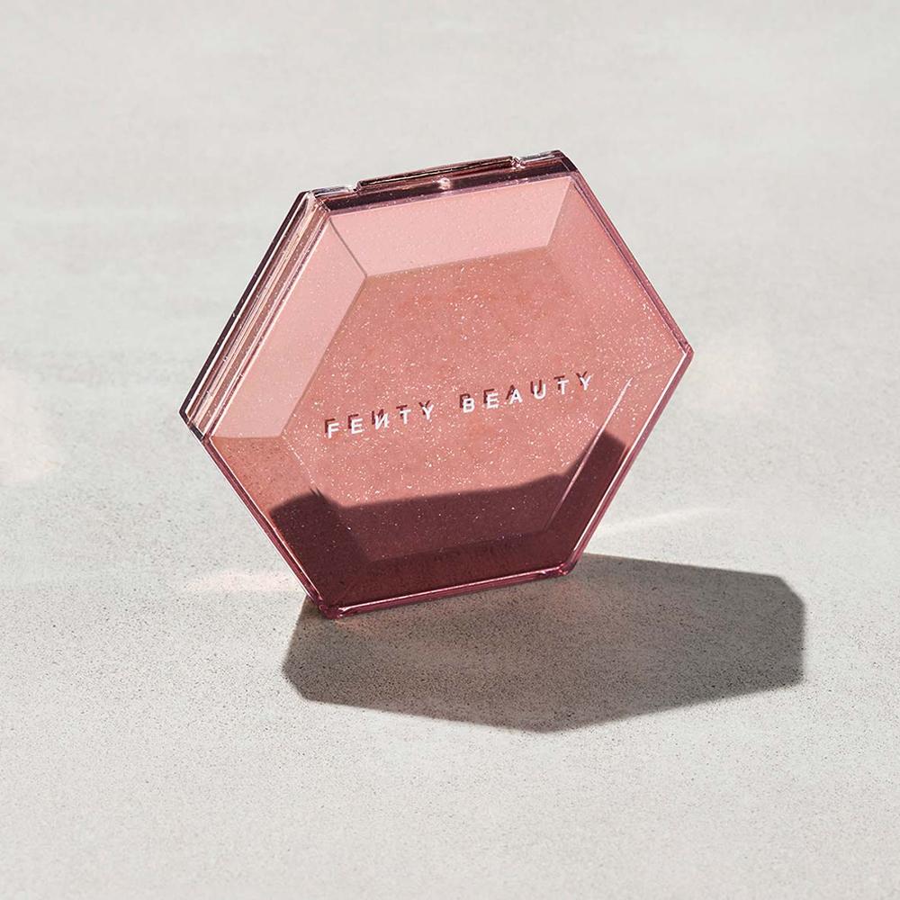 Polvere per evidenziare, tavol - Fenty Beauty Makeup Highlighter recensione e prezzo