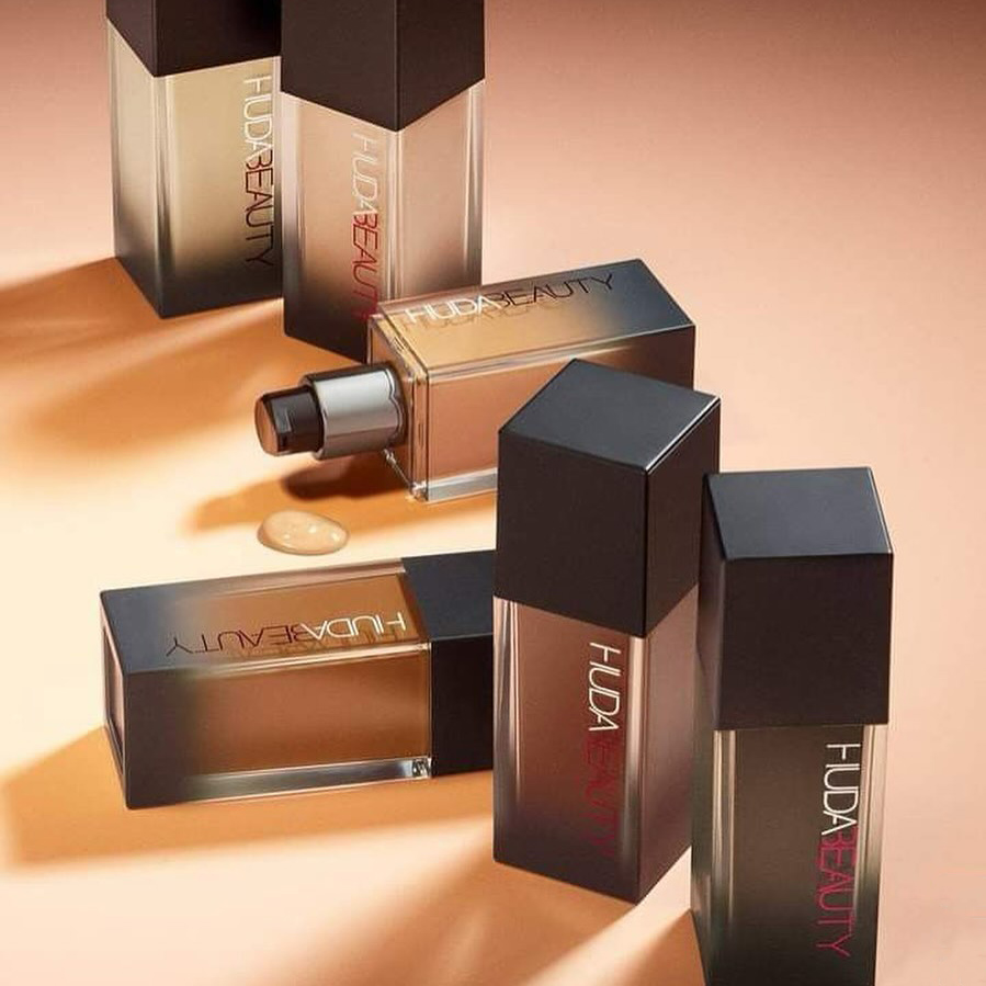 Base idratante de 34ml para ác - Fenty Beauty Makeup Highlighter recensione e prezzo