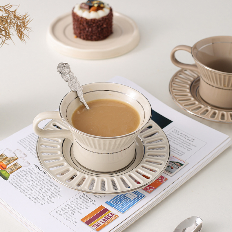 Piatto per tazza da caffè in c - Beauty Home Makeup recensione e prezzo